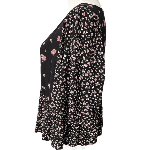 Arizona Jean Co. Black Floral Peplum Blouse Size Large - Picture 3 of 9